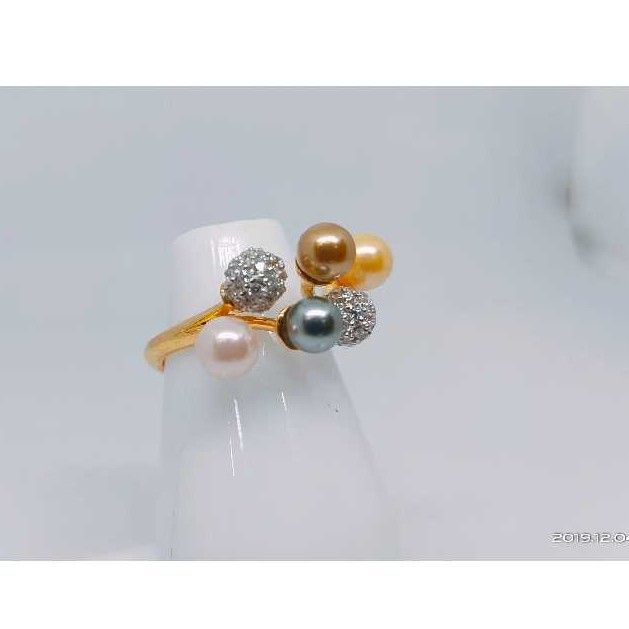 18k Ladies Fancy Italian Ring L4-24075