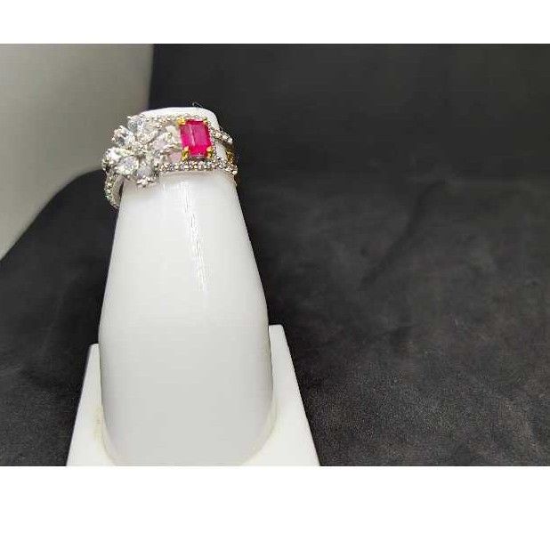 18k Ladies Fancy Gold Ring Lr-24031