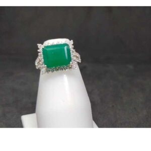 18Kt Ladies Fancy Italian Gold Ring lr-24025