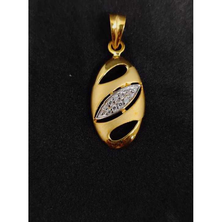 916 Men's Fancy Gold Pendant P-44525