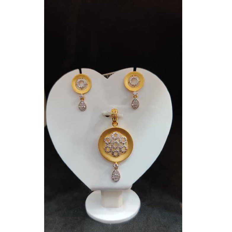916 ladies white pendant set p-41802