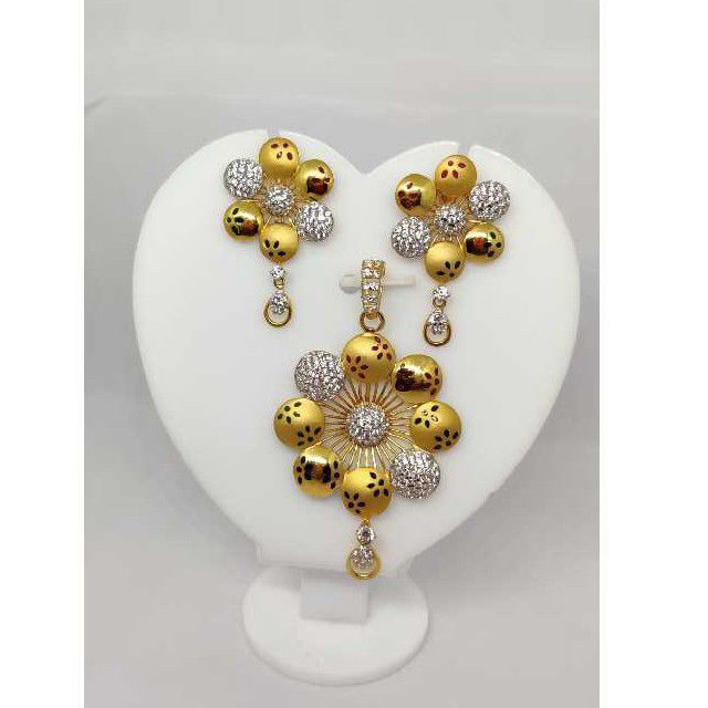 22k ladies fancy gold pendant set p-41801