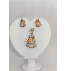 18k Ladies Fancy Rose Pendant Butti P-41527