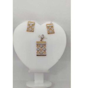 18k Ladies Fancy Rose Gold Pendant Set P-41522