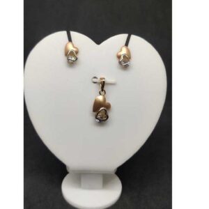 18K Ladies Fancy Rose Pendant Set