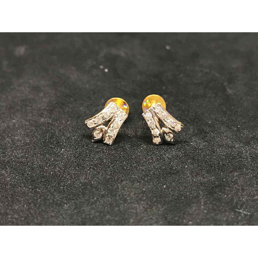 916 Ladies Fancy Gold Earring E-62859