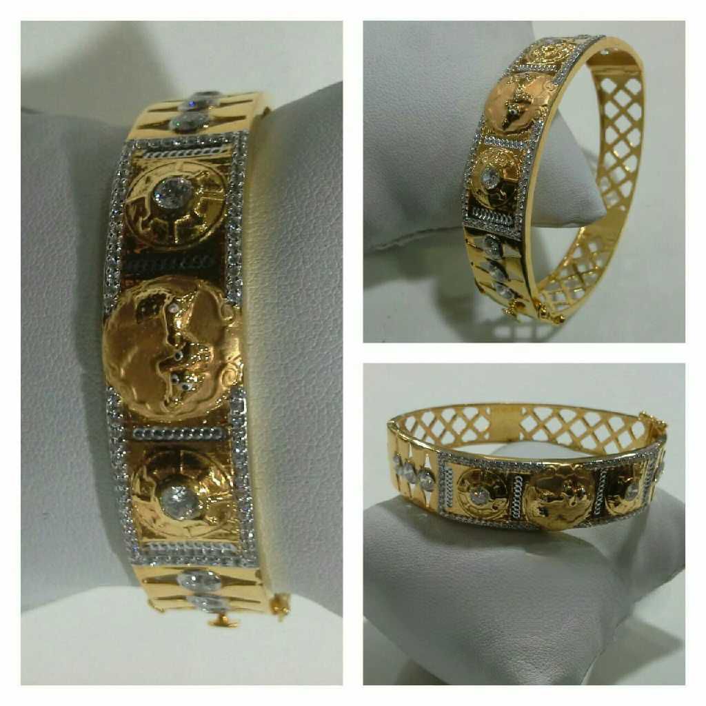 916 Gents Fancy Gold Kada G-3419