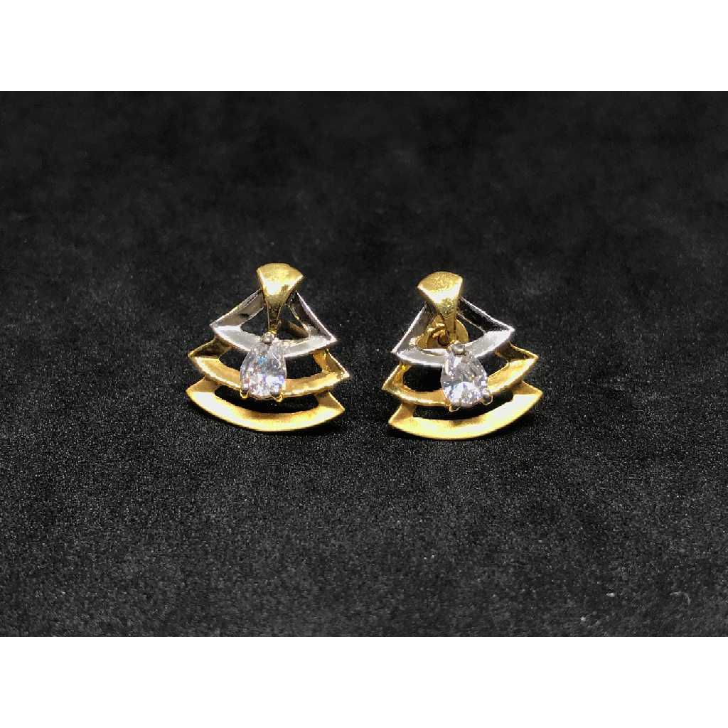 916 Ladies Fancy Gold Earring E-62512