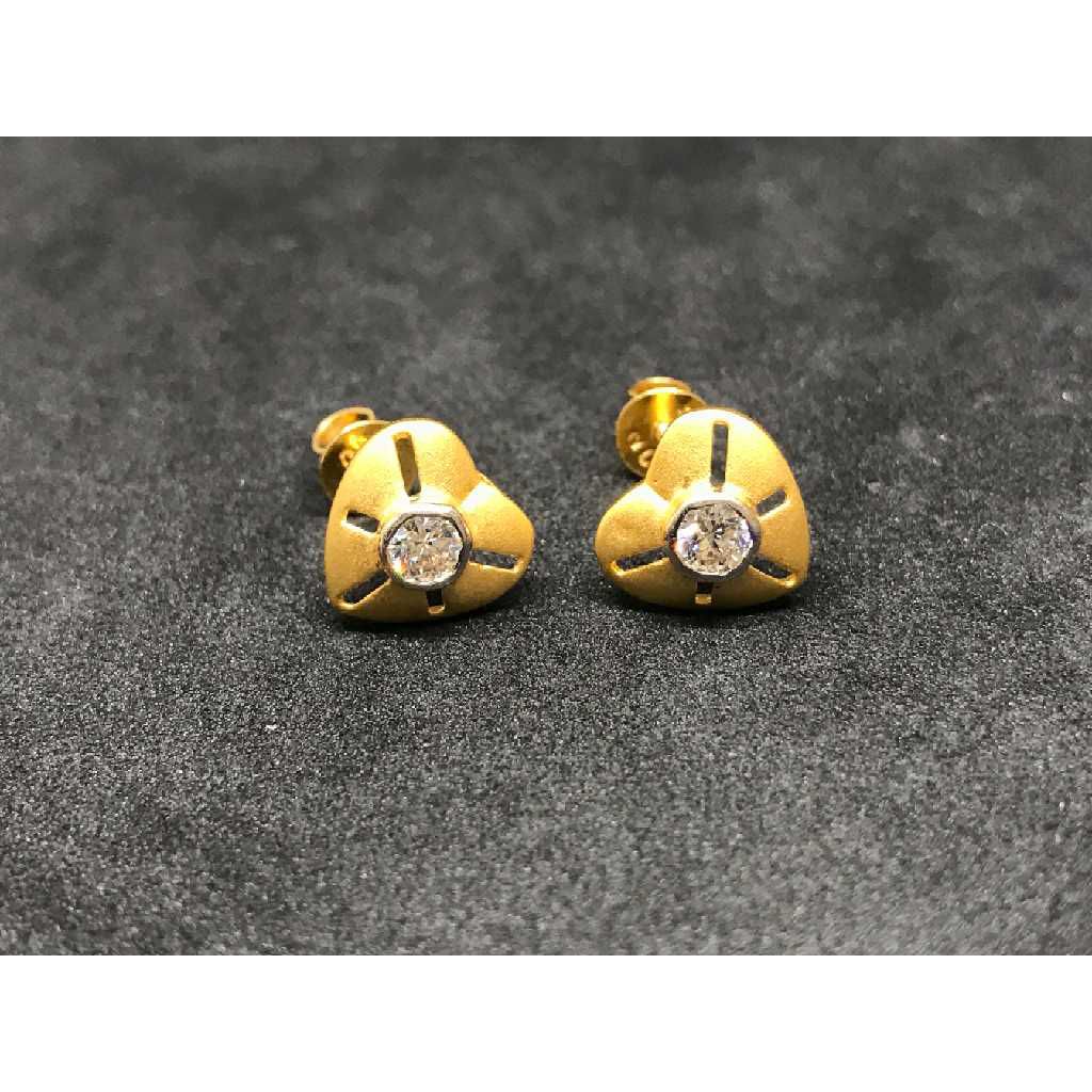 22k Men's Single Stone Earrings