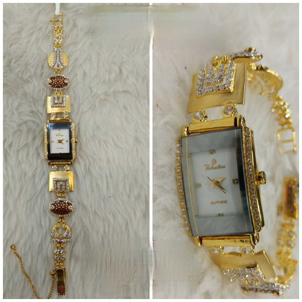 18k Ladies Fancy Gold Watch G-2207