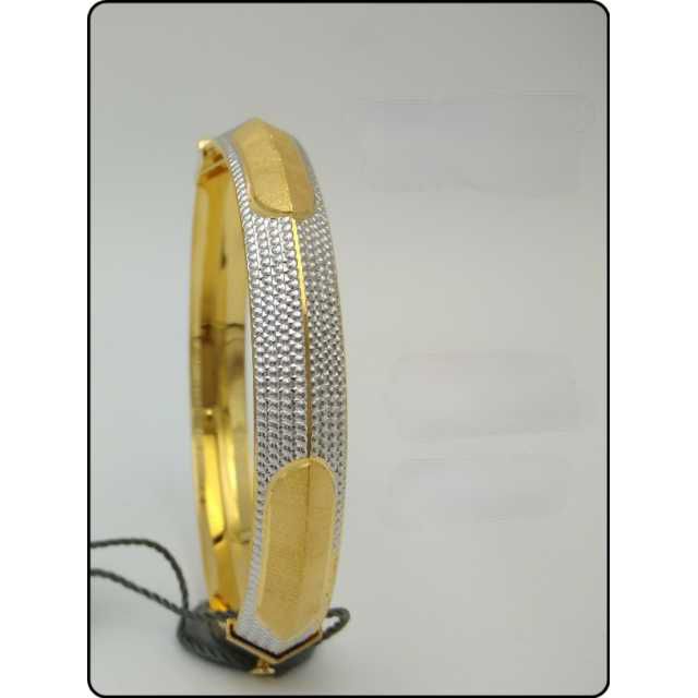 22k Mens Fancy Gold Kada G-5207