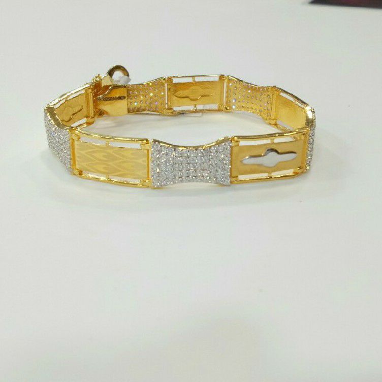 22k Gent's Fancy Designer Bracelet G-10654