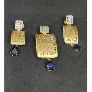 18k Ladies Fancy Heavy Pendant Set S-39517