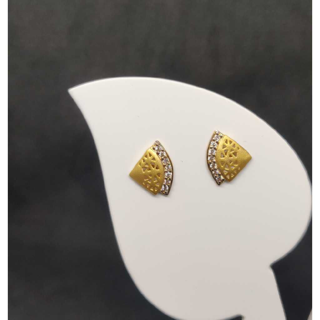 916 Ladies Fancy Tops Earrings