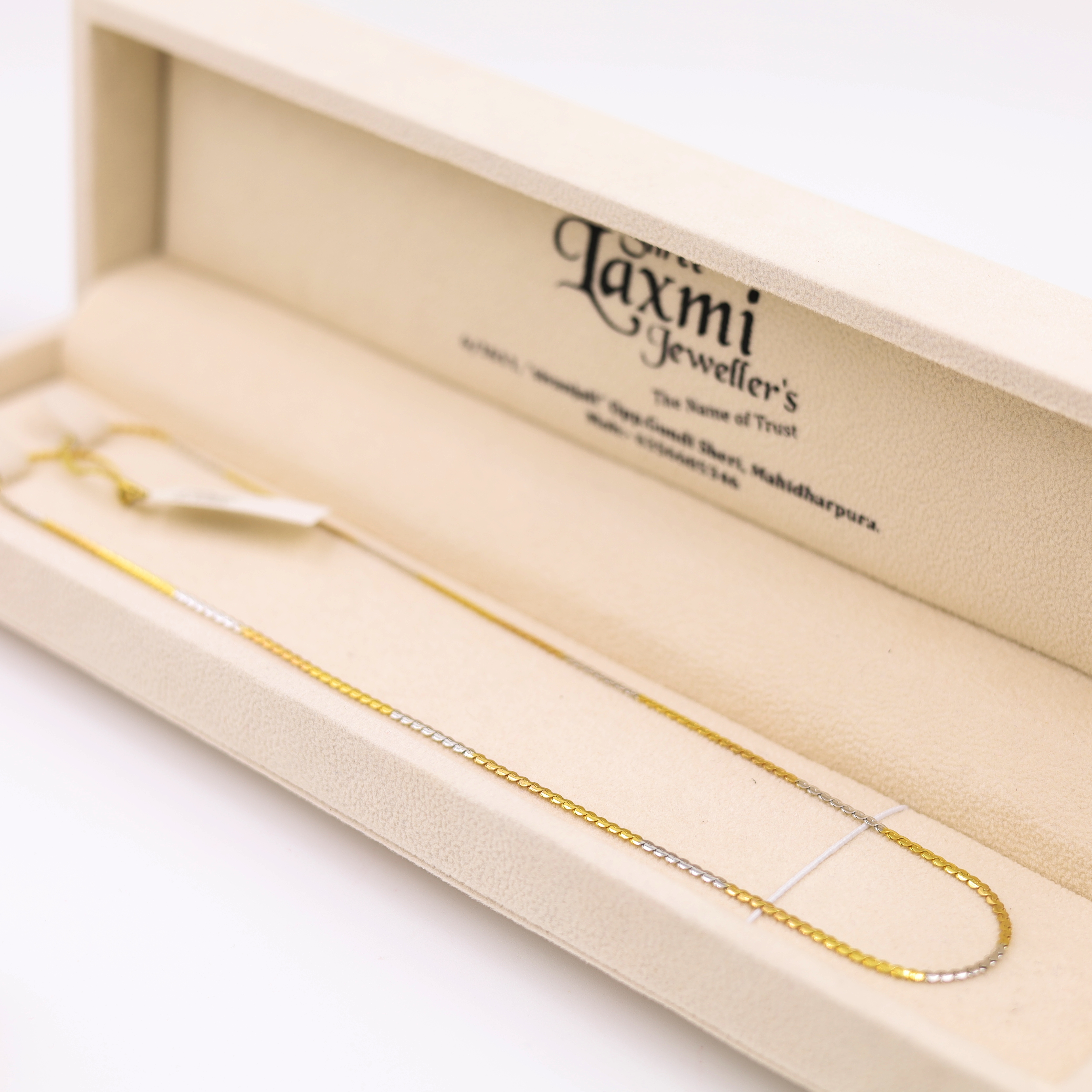 Elegant Gold Chain