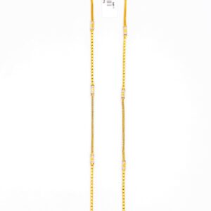 Yellow gold timeless piece of modern chain