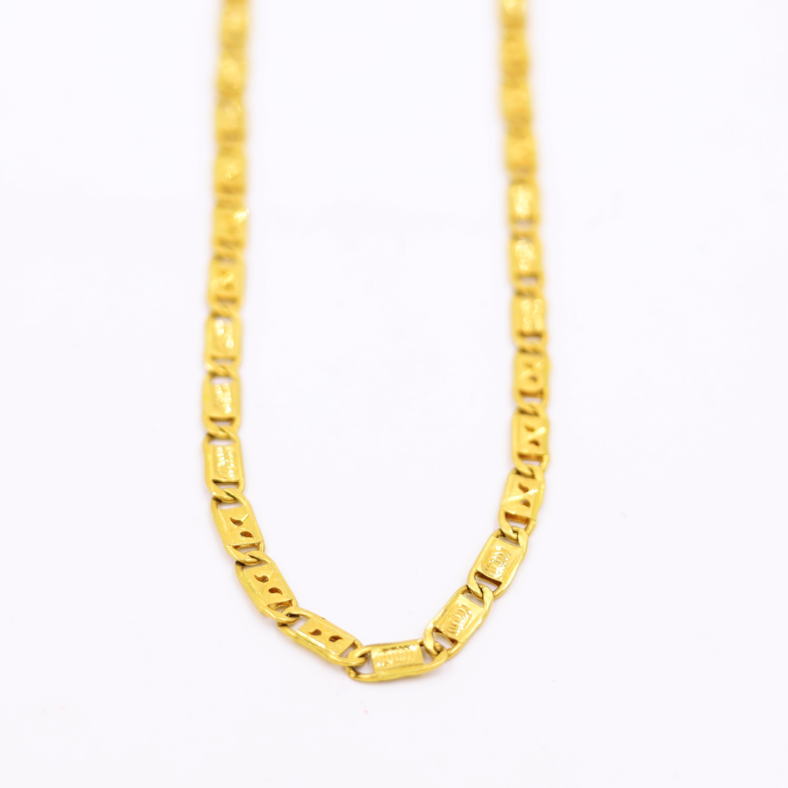 Edgy Hollow Gold Chain For Men