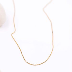 Stylish Imperial Gold Chain