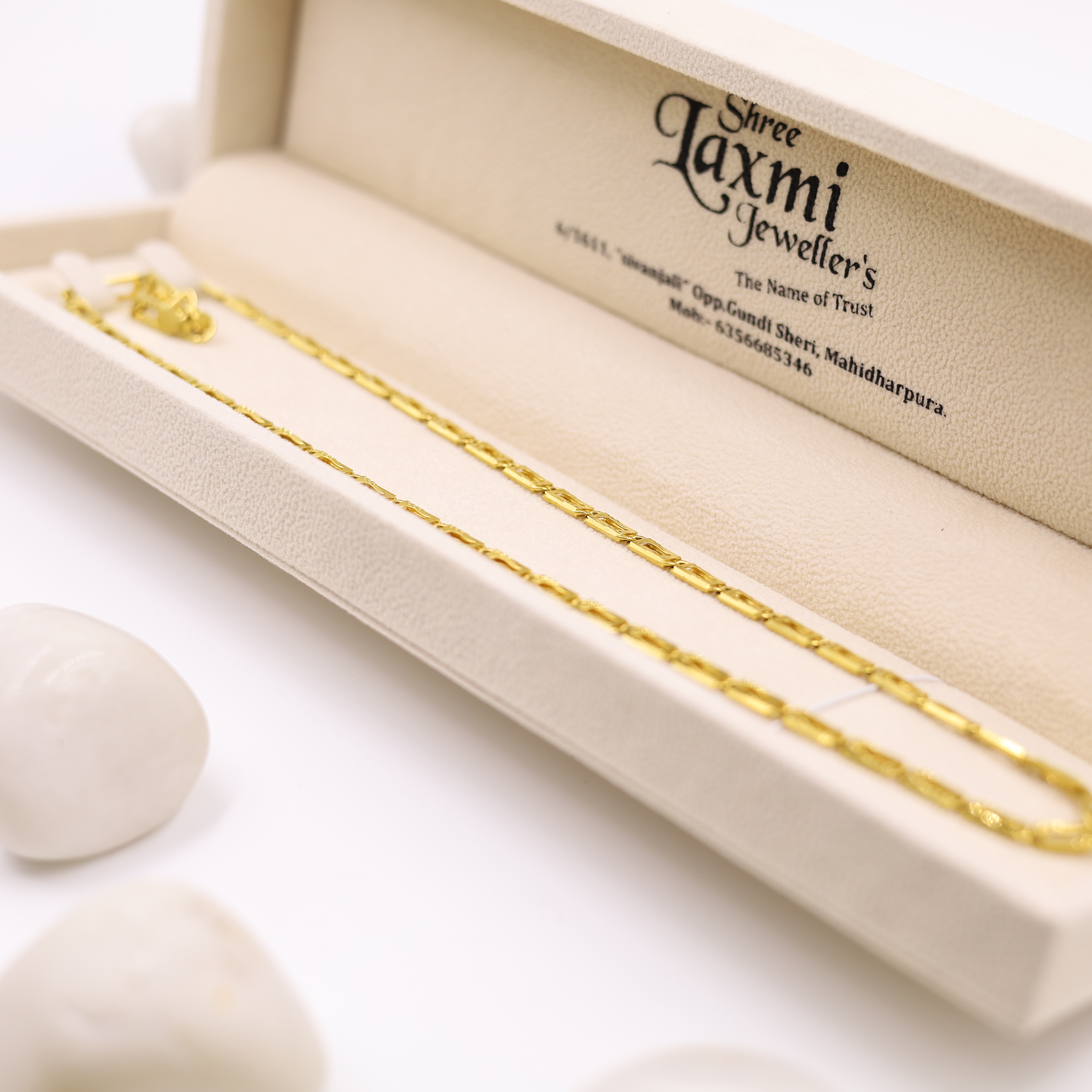 Artistic Modern Yellow Gold Chain For Men