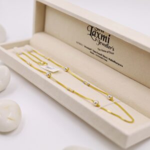 Glamorous Elegant Gold Chain