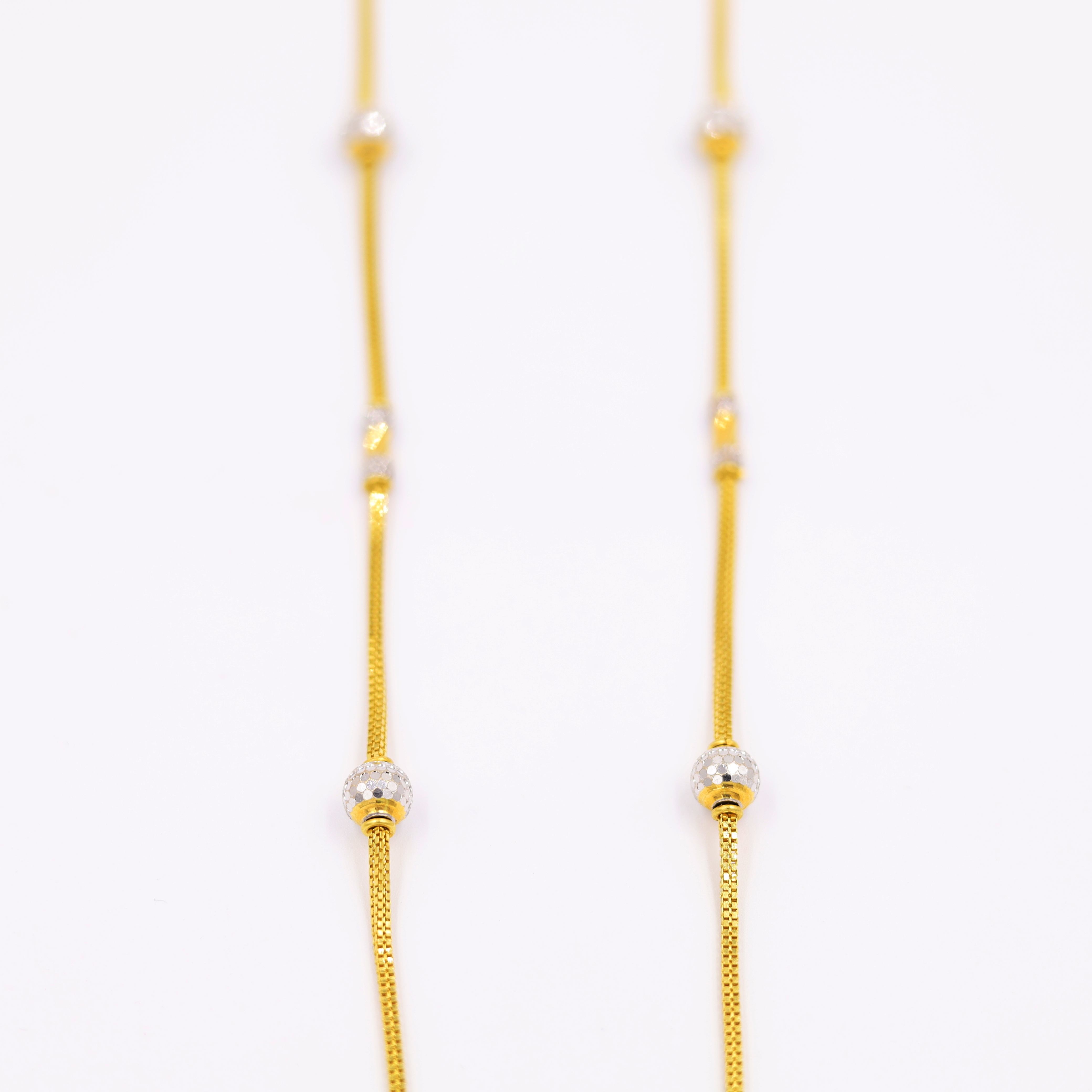 Glamorous Elegant Gold Chain