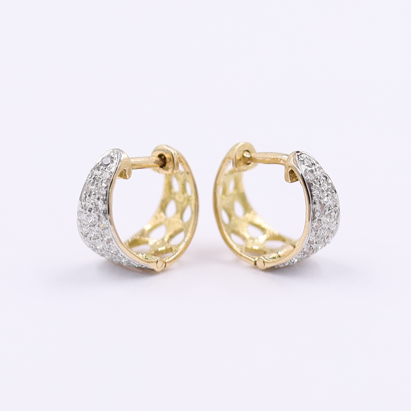 Stylish Geometric Rose Gold And Diamond Hoop Bali Earrings
