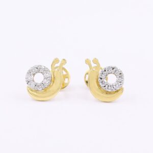 Dazzling Snail Style 18KT Diamond Stud Earrings