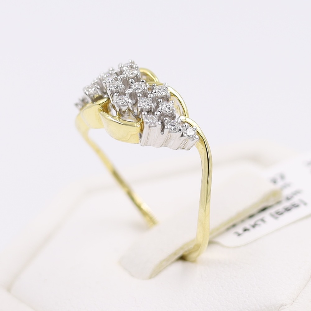 14 kt gleaming yellow gold floral finger ring - Image 3