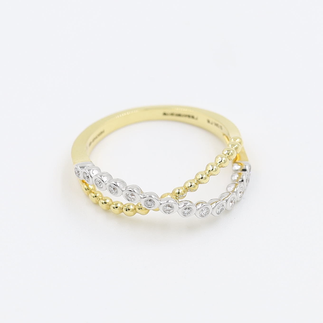 Wave Yellow Gold Real Diamond Finger Ring