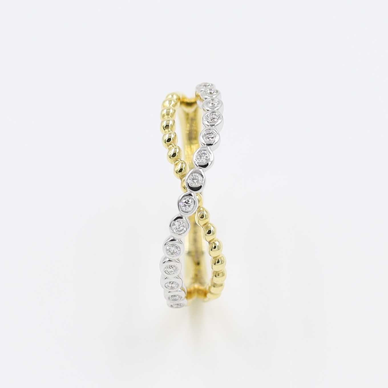 Wave Yellow Gold Real Diamond Finger Ring