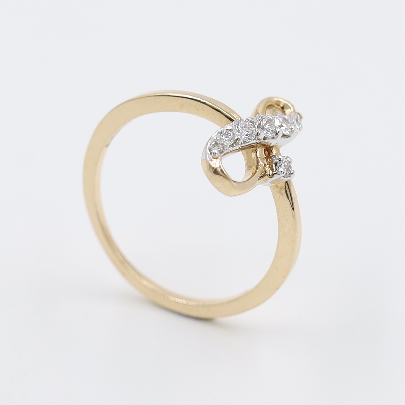Stunning Infinity Crossover Real Diamond Finger Ring