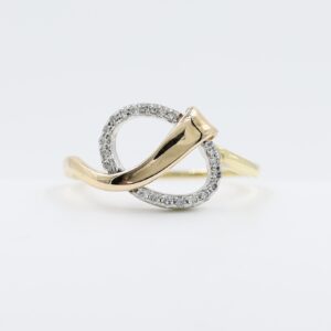 14Kt Rose Gold Dalicate Ring With Real Daimond