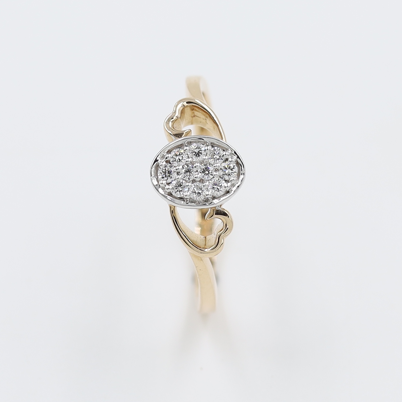 14Kt Rose Gold Oval Shape Natural Diamond Ring