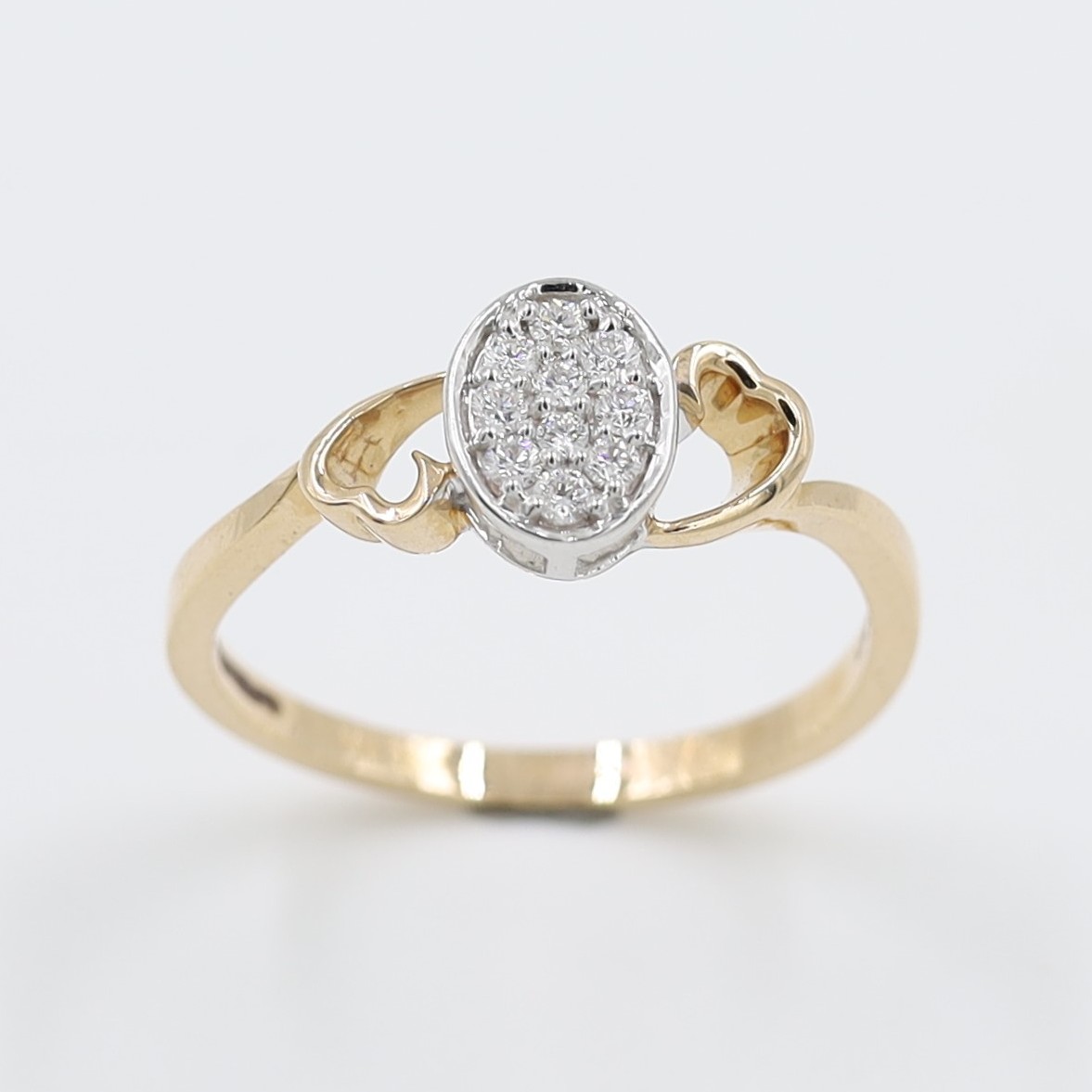 14Kt Rose Gold Oval Shape Natural Diamond Ring