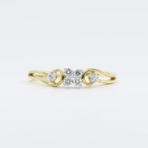 14kt Yellow Gold Delicate Light Weight Daimond Ring