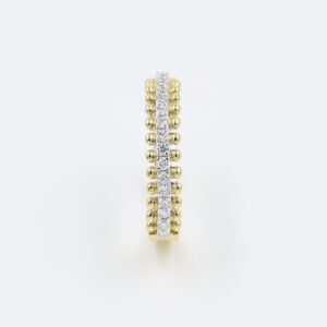 14kt Yellow Gold Ring With Diamond Line On It