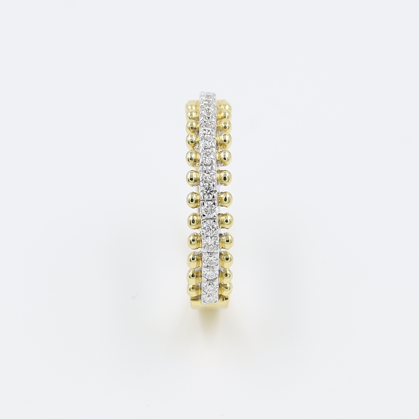 14kt Yellow Gold Ring With Diamond Line On It