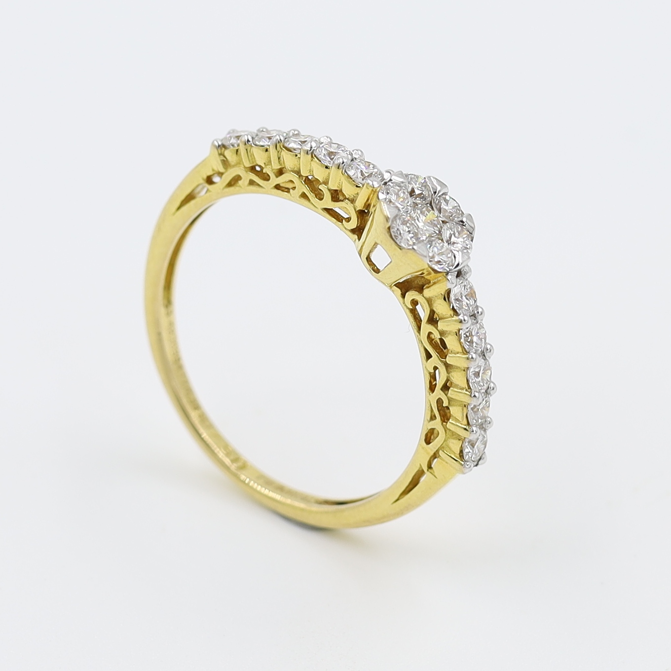 18kt Yellow Gold Pressure Setting Diamond Ring