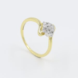 14kt Yellow Gold Fancy Diamond Ring