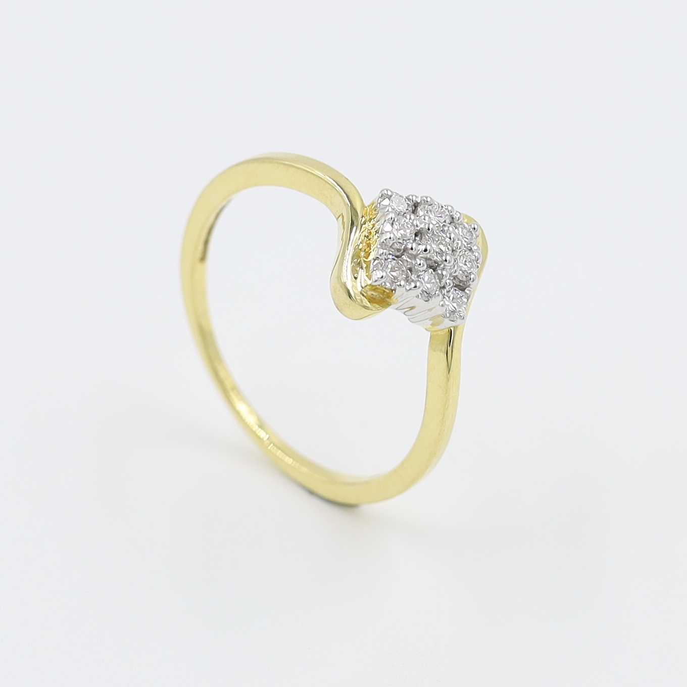 14kt Yellow Gold Fancy Diamond Ring