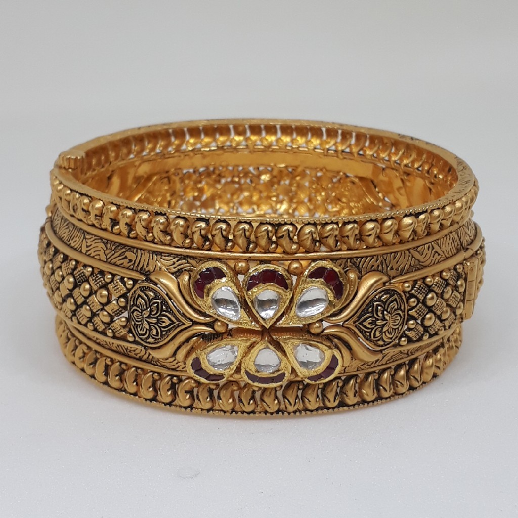Antique Jadtar Kada Bracelet bgu/45/148