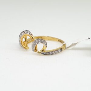 18k Yellow Gold Ring