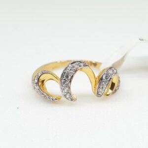 18k Yellow Gold Ring