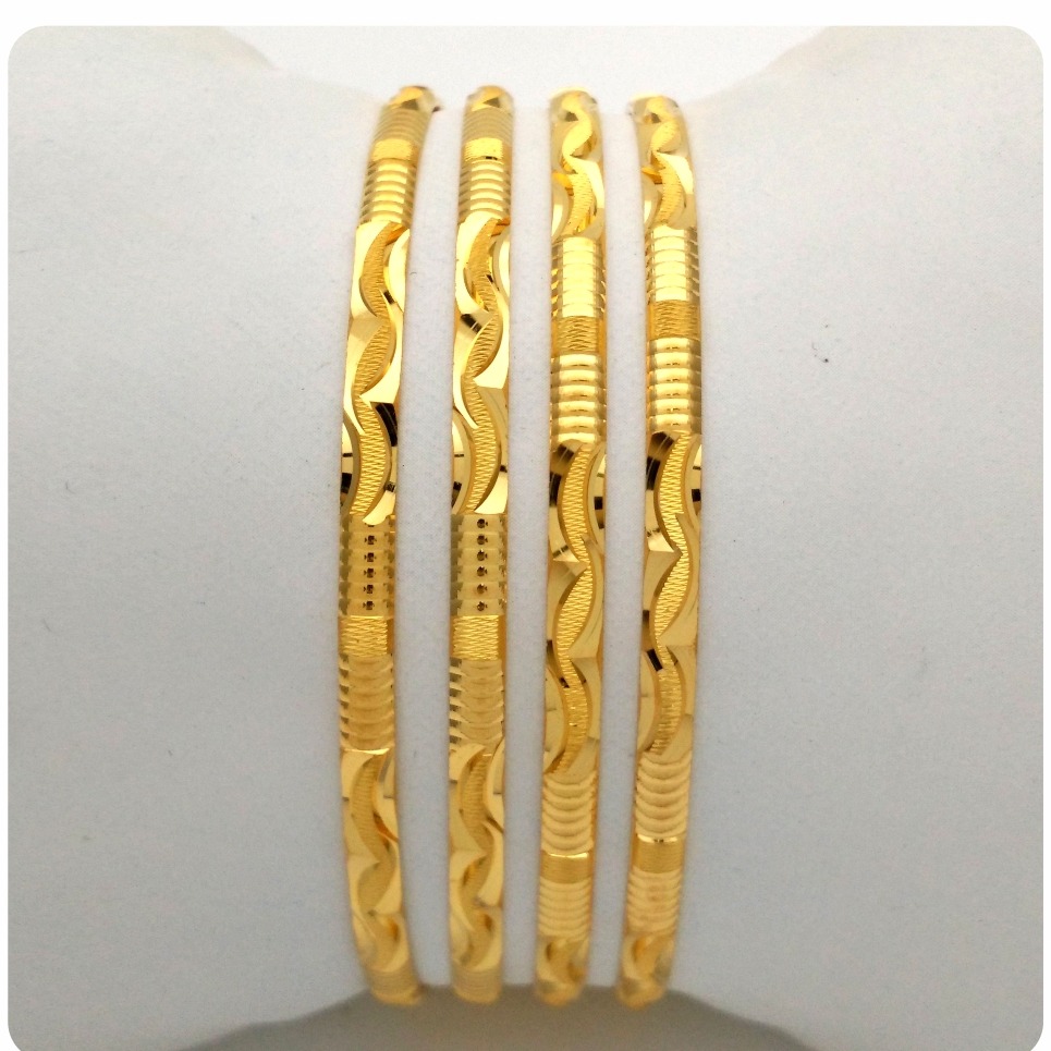 GOLD HALLMARK plain BANGLE - dp1196