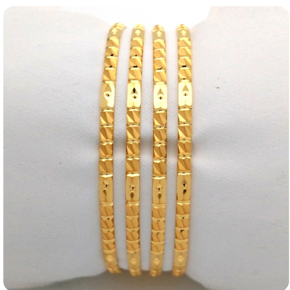 Gold hallmark plain bangle - dp1195