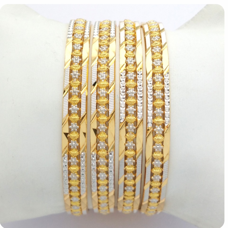 GOLD HALLMARK PLAIN LASER BANGLE - SLJ1126