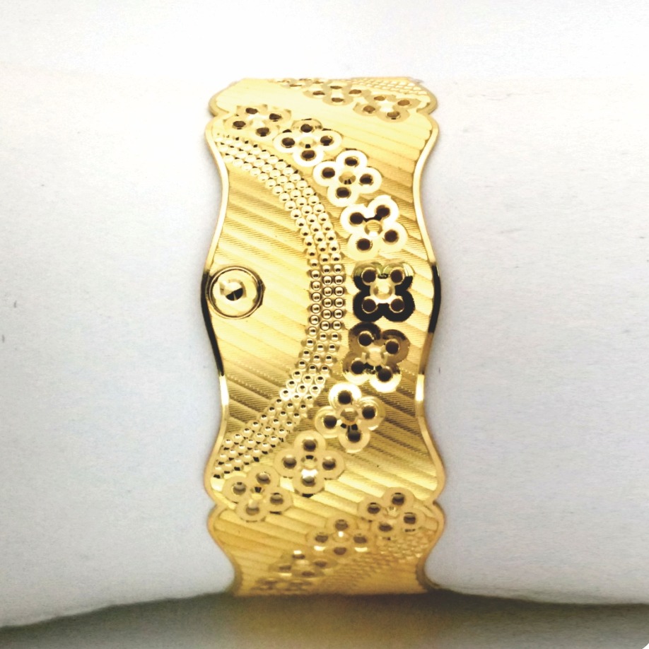 GOLD HALLMARK CNC BANGLE - CP1093