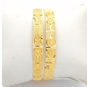GOLD HALLMARK KHILA BANGLE - HKS1017