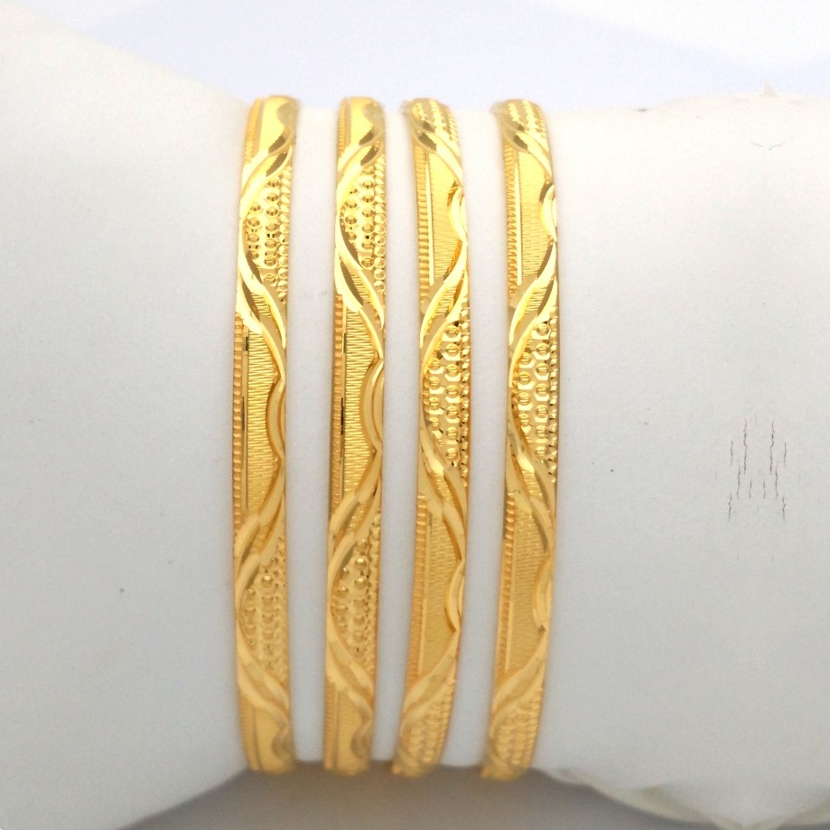 Gold Hallmark HOLLO Bangle - KNP989
