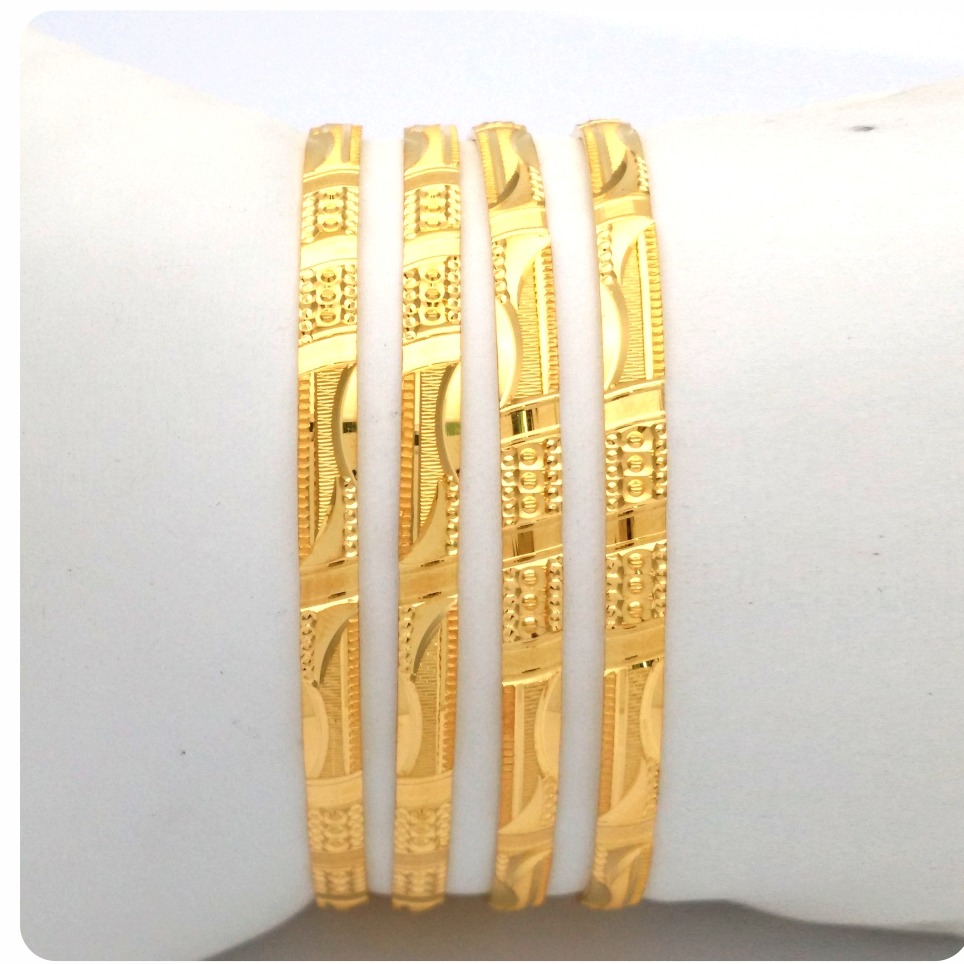 Gold Hallmark HOLLO Bangle - KNP987
